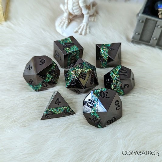 Fissure Metal Dice Set Black and Green