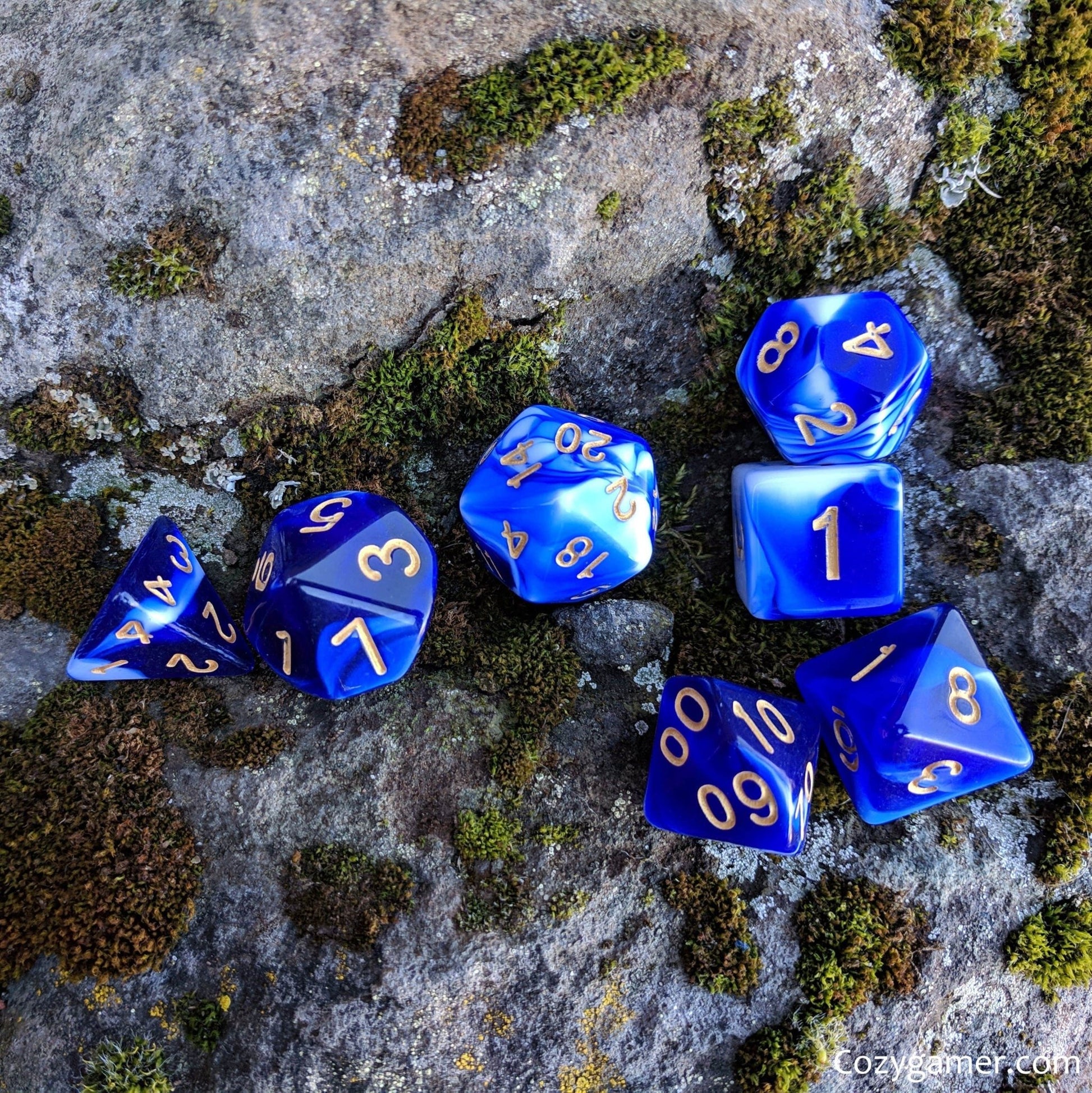 Force Field Dice Set – 7-Piece Blue White Opaque Marbled Acrylic DnD Dice Dice sets Fennek and Finch