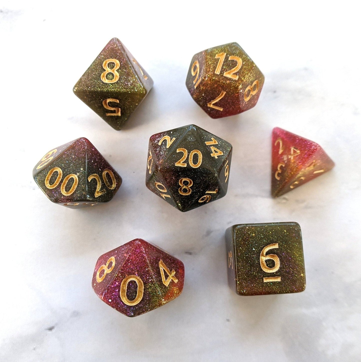 Galaxy Rose Dice Set – 7-Piece Pink Green Marbled Micro Shimmer DnD Dice Dice sets Fennek and Finch