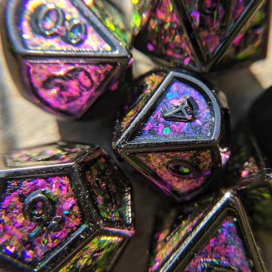 Glittering Magenta Green Metal Dice Set – Color Shift with Black Trim - Fennek and Finch