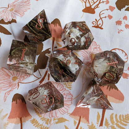 Gold Dust Flowers - 7 Piece Sharp Edge Dice Set Dice Sets & Games Fennek & Finch