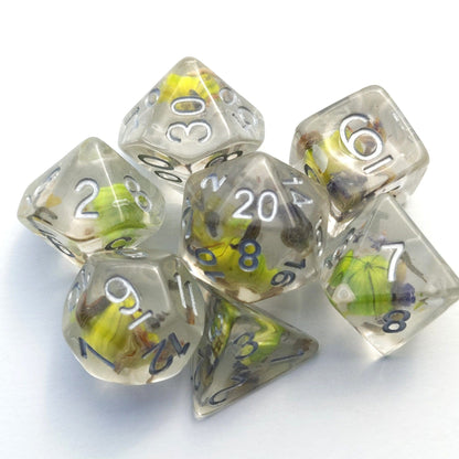 Green Flower and Lavender Dice Set. Real Dried Flower in Clear Resin - CozyGamer