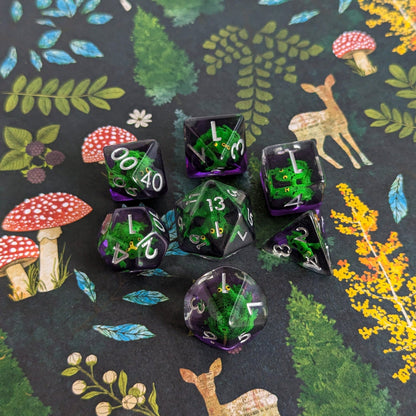 Hoppy Hauntings Frog Dice Set – 7-Piece Tiny Frog Animal DnD Dice Dice Sets & Games Fennek and Finch