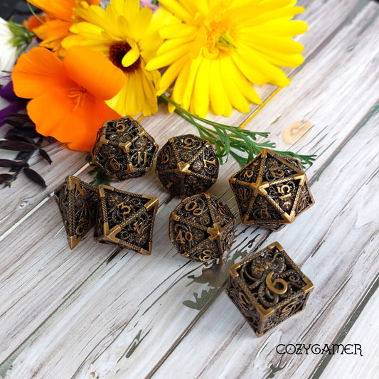Kraken Hollow Metal Dice Set – 7 - Piece Tentacled Sea Monster DnD Dice - Fennek and Finch