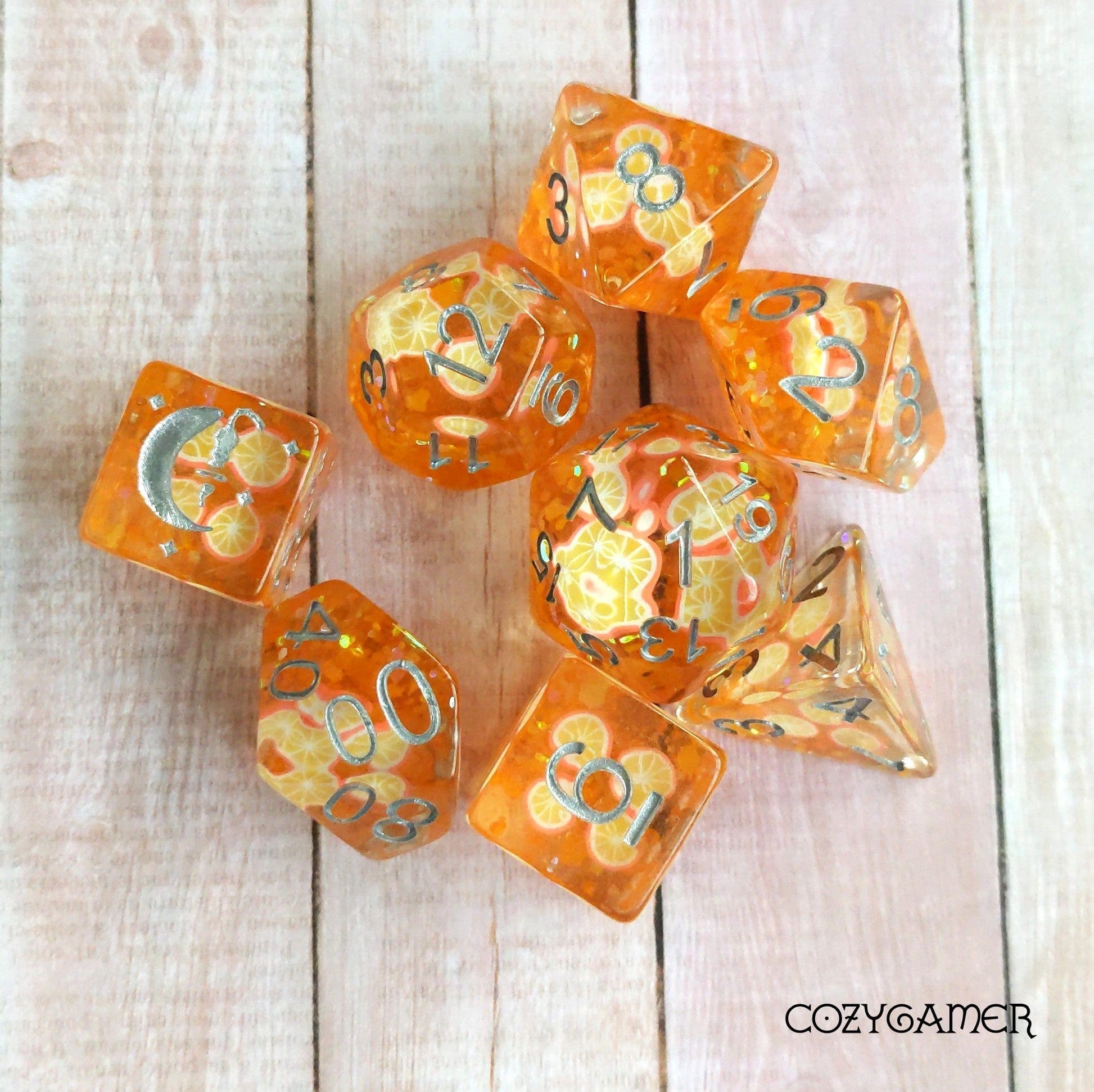 Orange Dice Set – 8-Piece Fruit Slice DnD Dice | Fennek & Finch Dice sets Fennek and Finch
