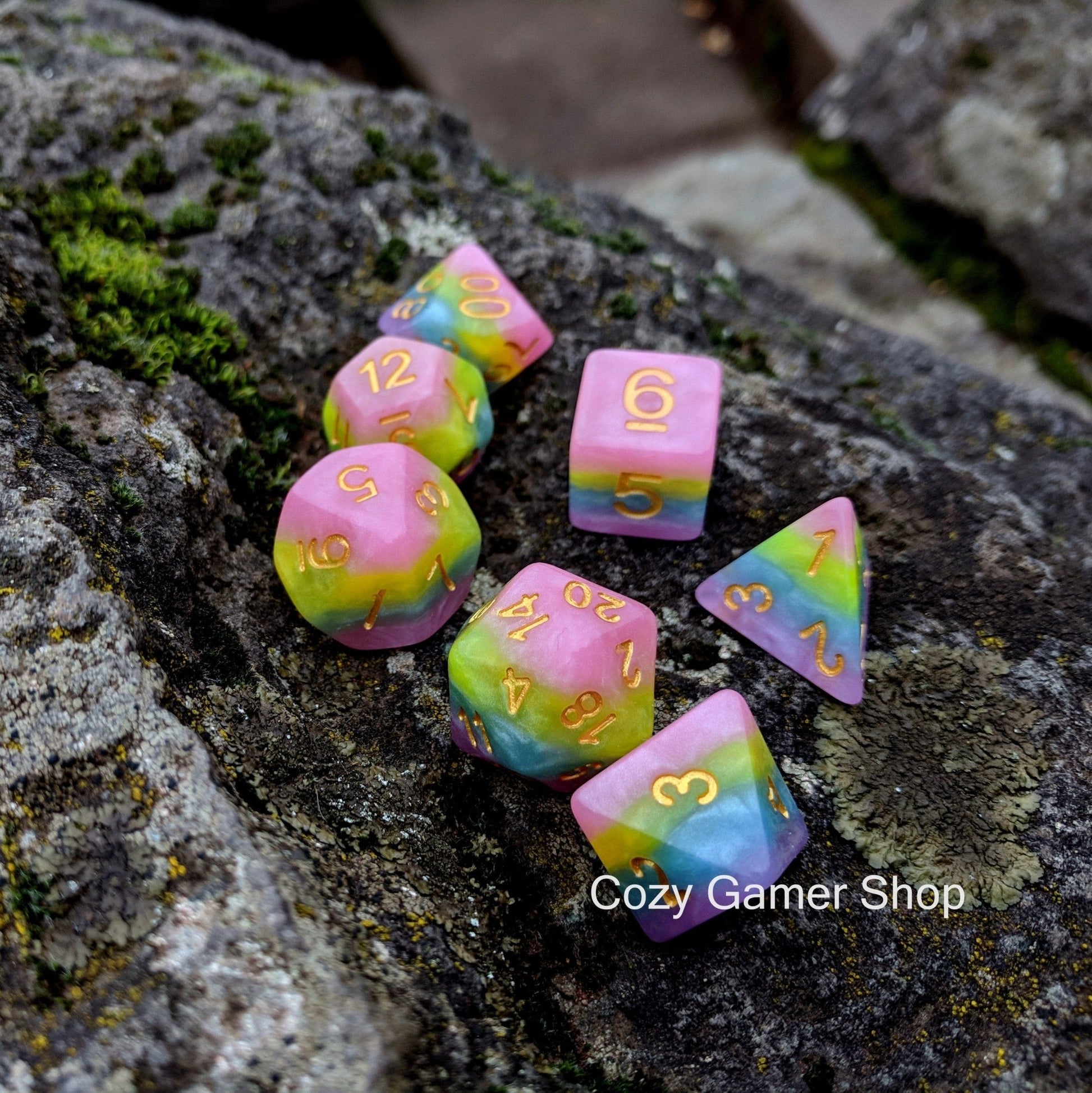 Pastel Rainbow Dice Set – Soft Layered Colors (7-Piece) Dice sets Fennek and Finch
