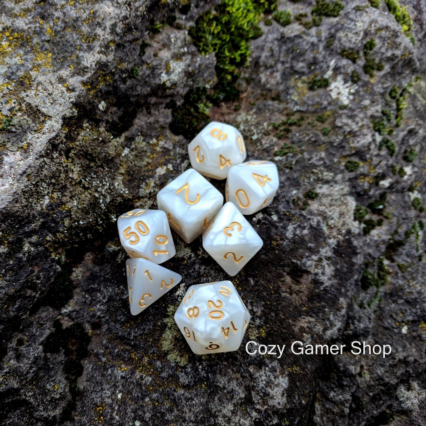Pearly Gates, White Pearl Dice Set Dice sets Fennek and Finch