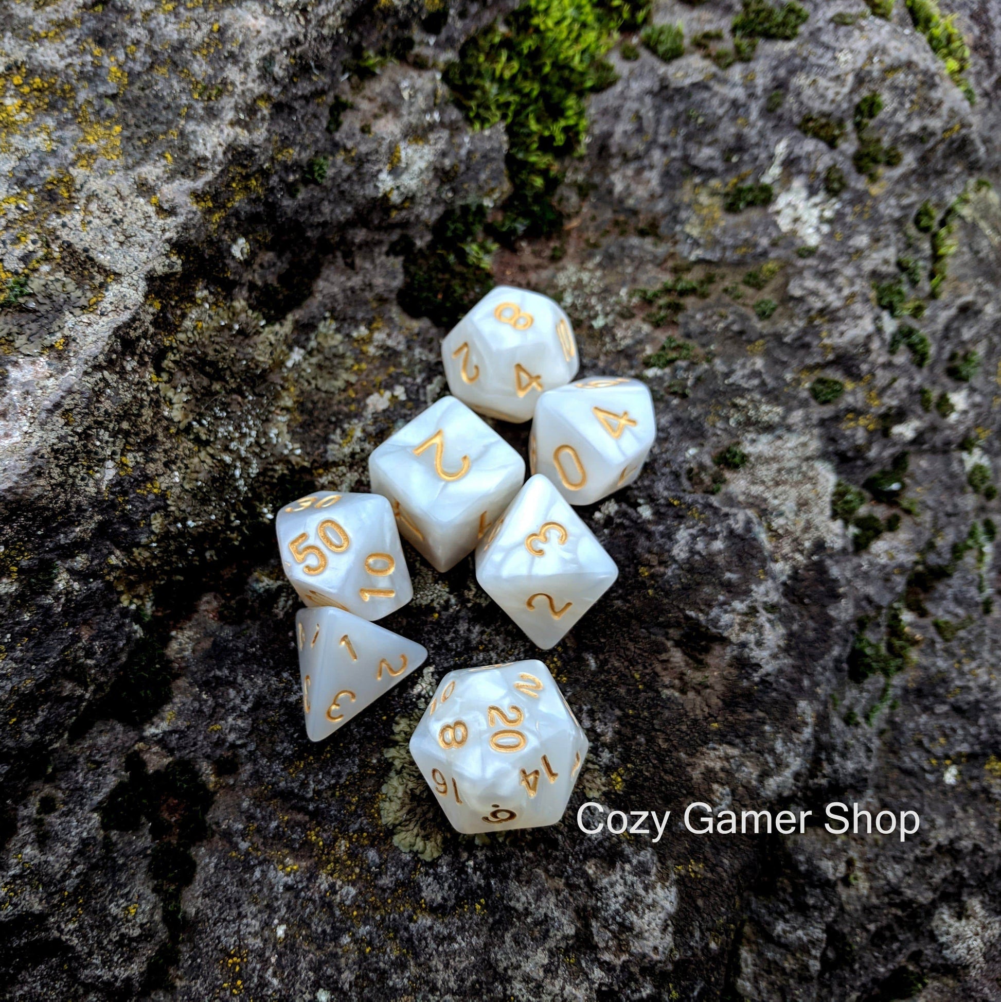 Pearly Gates, White Pearl Dice Set Dice sets Fennek and Finch
