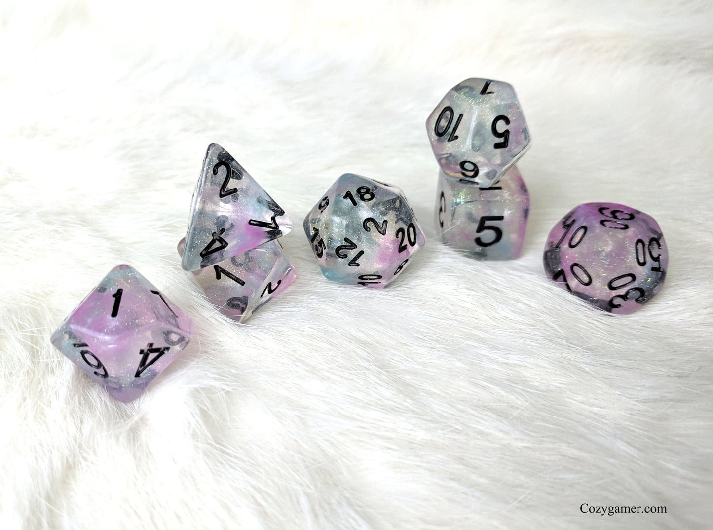 Pegasus Dice Set – 7-Piece Purple Blue Translucent Glitter Pearly Ink DnD Dice Dice sets Fennek and Finch