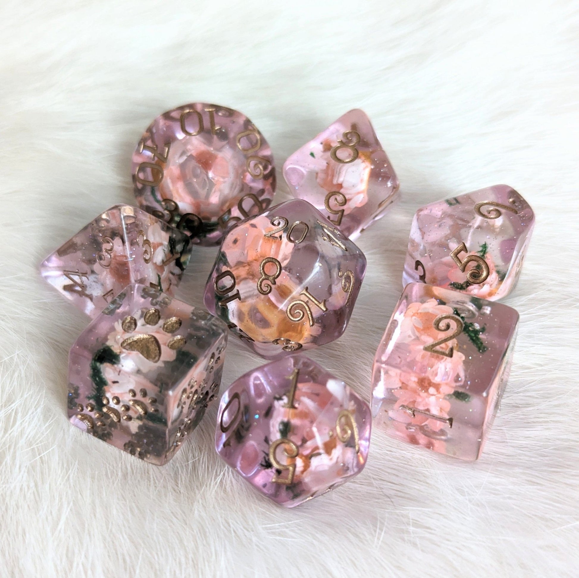 Pink Flower and Moss Dice Set – 8 - Piece Botanical DnD Dice with Paw D6 | Fennek & Finch - Fennek and Finch