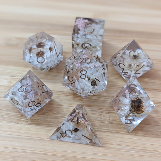 Prairie Flowers Sharp Edge DnD Dice Set – 7 - Piece with Real Botanicals | Fennek & Finch - Fennek and Finch