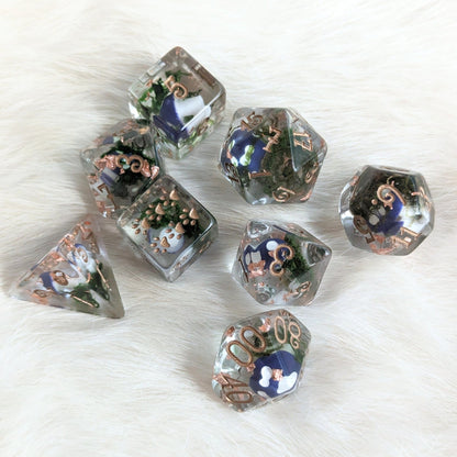 Purple Mushrooms and Moss Dice Set – 8-Piece Botanical DnD Dice with Paw D6 | Fennek & Finch Dice Sets & Games Fennek and Finch