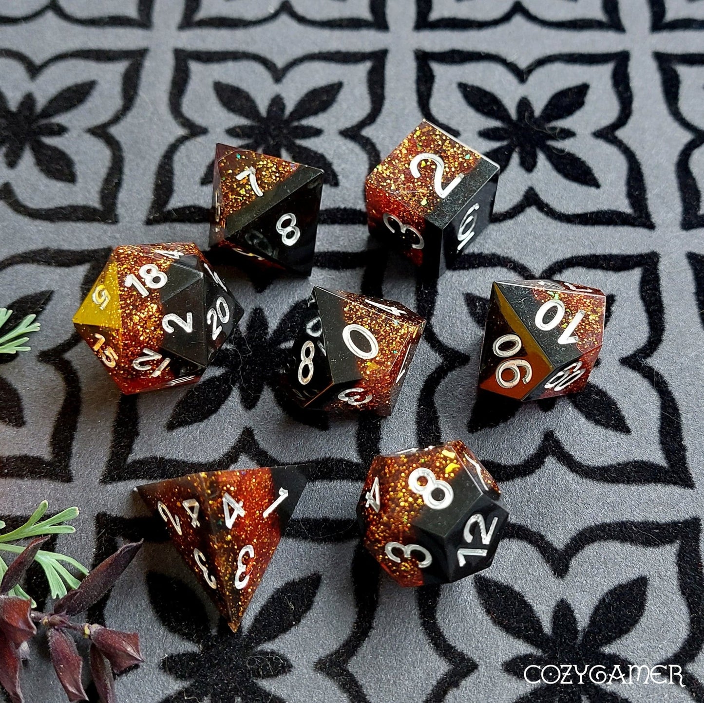 Ray of Darkness Sharp Edge Dice Set – 7 - Piece Black Resin DnD Dice - Fennek and Finch