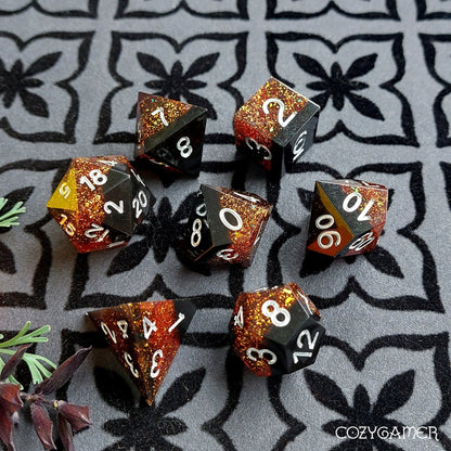 Ray of Darkness Sharp Edge Dice Set – 7 - Piece Black Resin DnD Dice - Fennek and Finch
