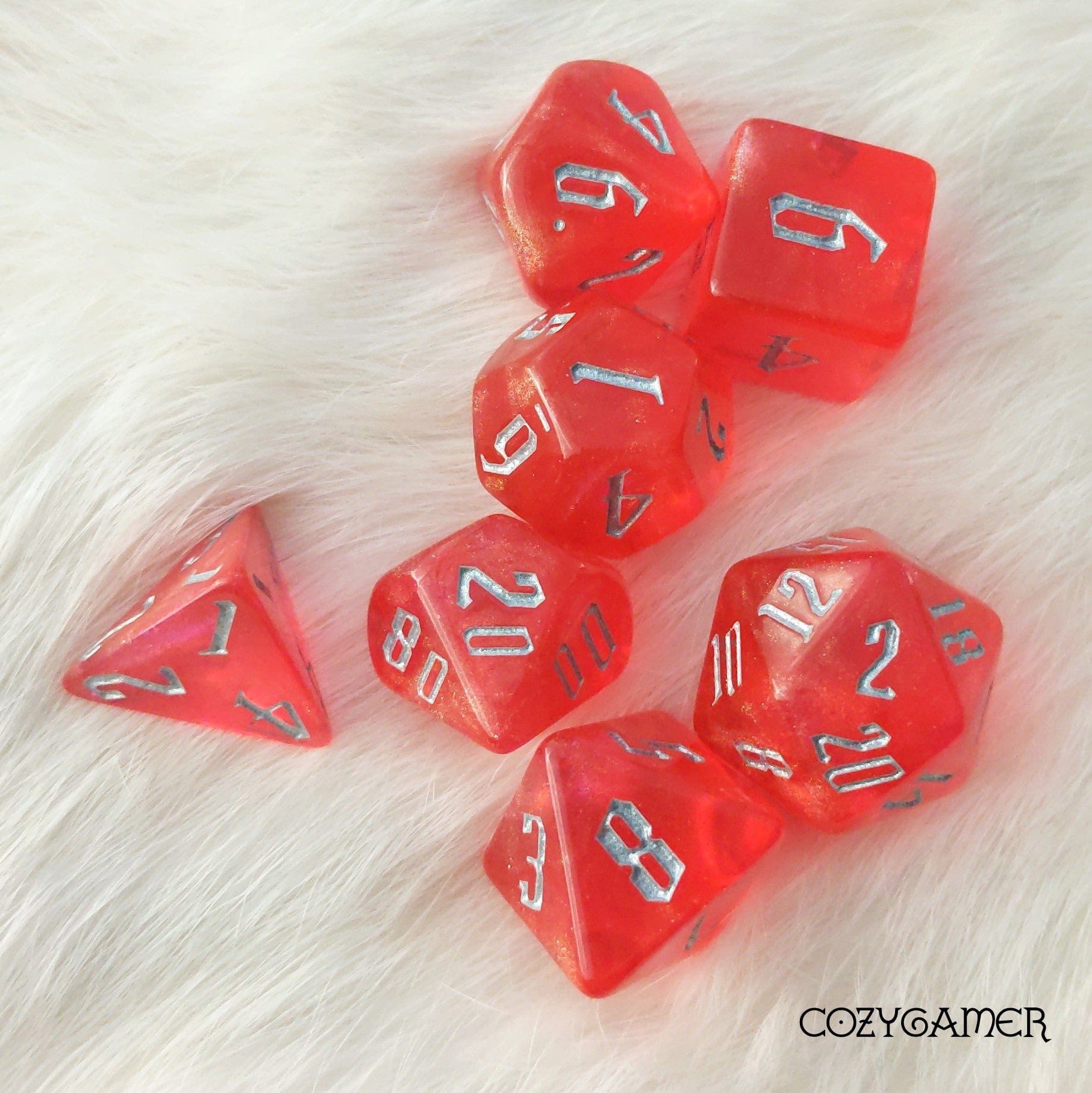 Red Glitter Acrylic Dice Set – 7-Piece Sparkle DnD Dice Dice Sets & Games Fennek and Finch