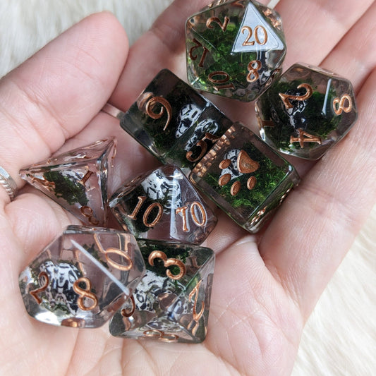Runed Raven Skull and Moss Dice Set – 8 - Piece Botanical DnD Dice with Paw D6 | Fennek & Finch - Fennek and Finch