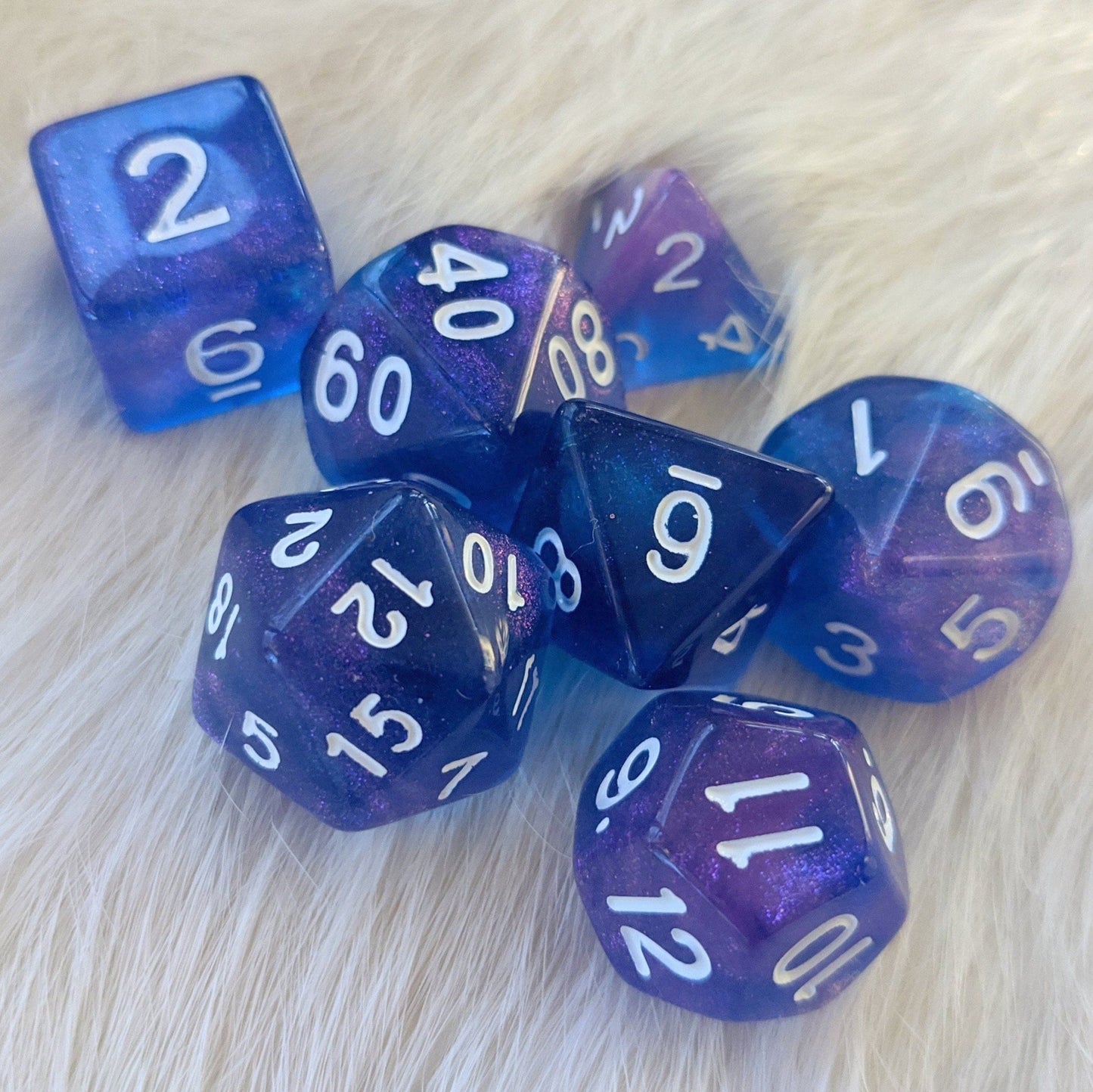 Sapphire Phantom Dice Set – 7-Piece Blue Purple Shimmer Marble DnD Dice Dice sets Fennek and Finch