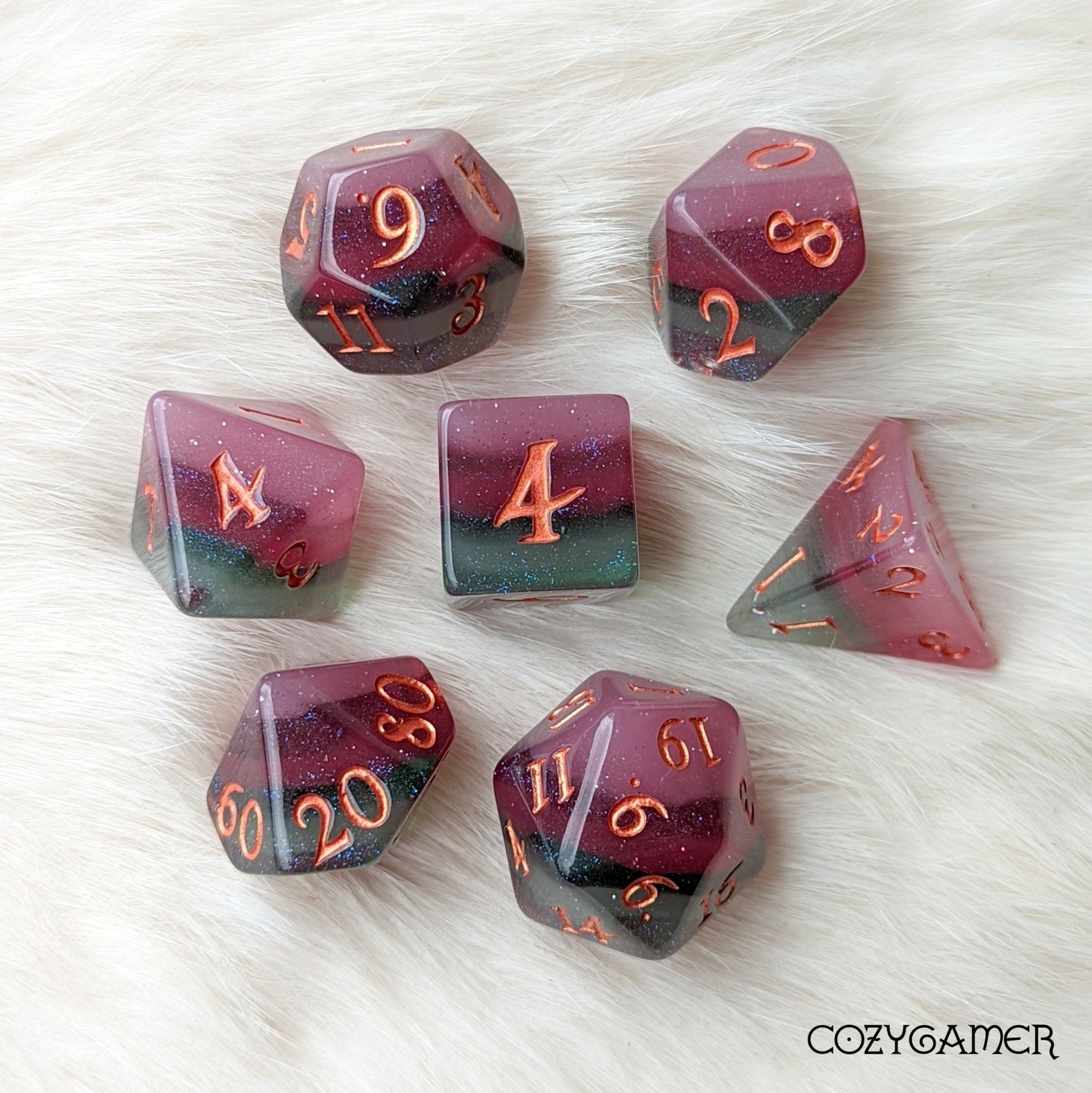 Shimmering Fluorite Dice Set – 7-Piece Green Purple Layered | Fennek & Finch Dice sets Fennek and Finch