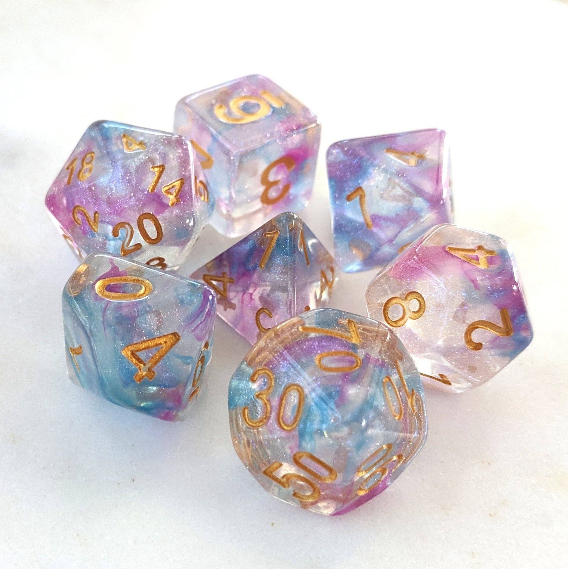 Shimmering Reflection DnD Dice Set, Purple Translucent Glitter Dice Dice sets Fennek and Finch