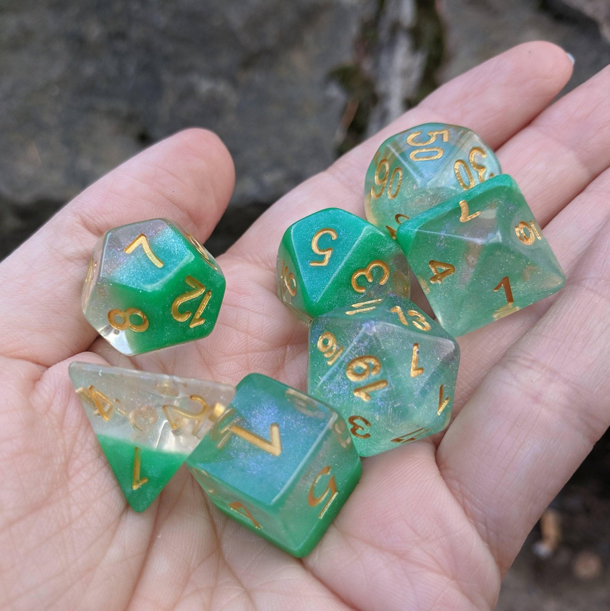 Spring Dew DnD Dice Set, Shimmering Translucent Glitter Dice with a Green Bottom Layer - CozyGamer