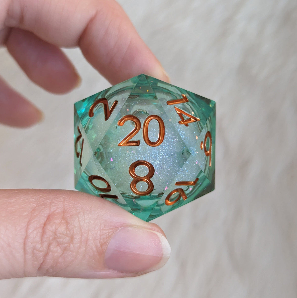 Teal Liquid Core sharp edge D20 Fennek and Finch