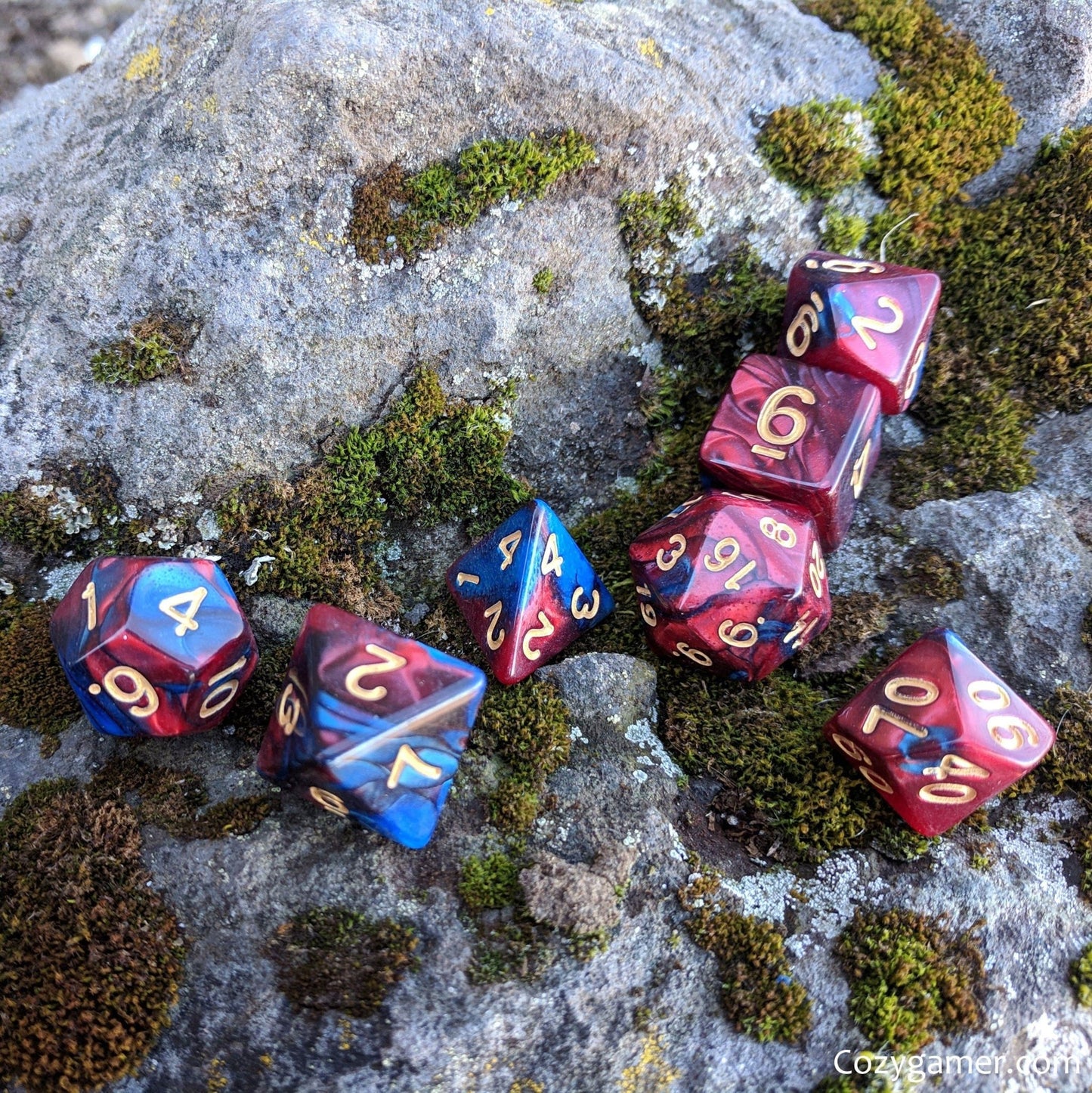 Treatise Dice Set – 7-Piece Marbled Pearly Deep Red Blue Acrylic DnD Dice Dice sets Fennek and Finch