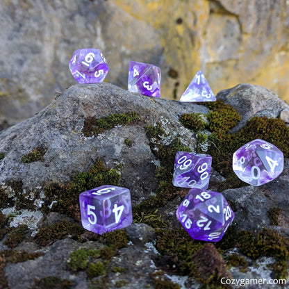 Violiscious Dice Set – 7-Piece Clear Purple Ink Swirls Polyhedral DnD Dice Dice sets Fennek and Finch