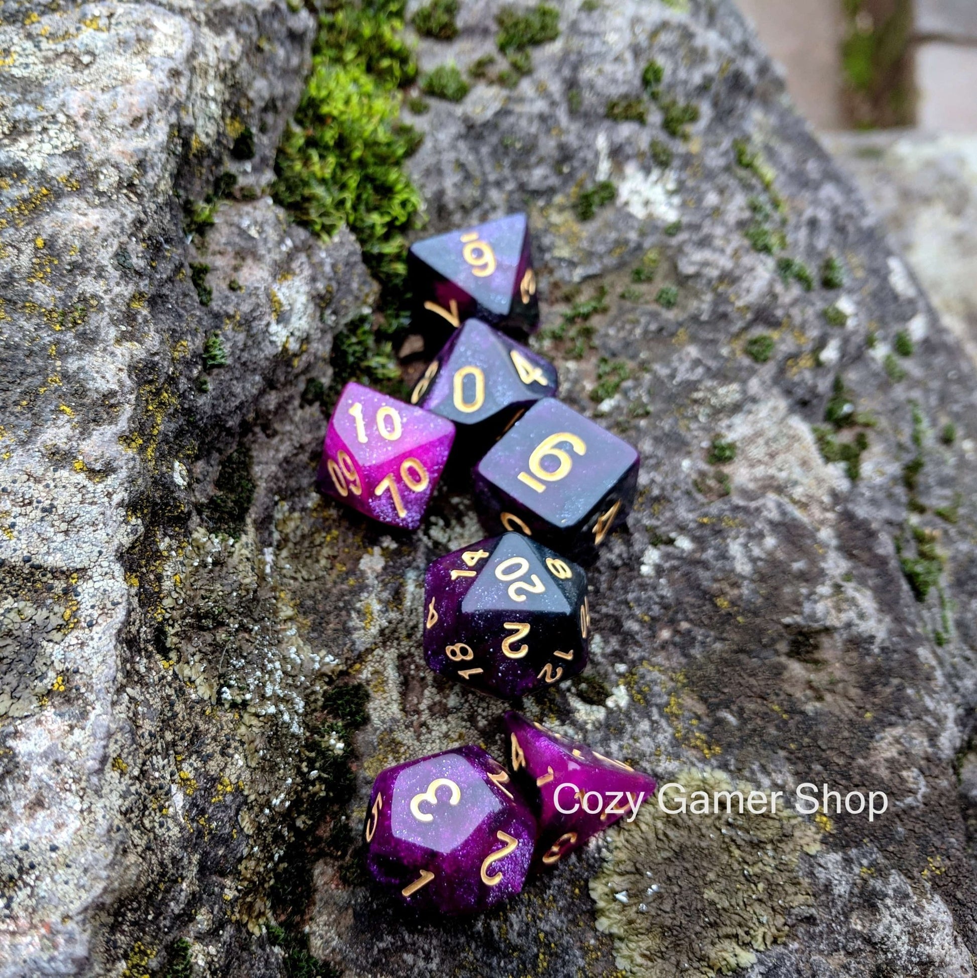 Warlock Dice Set – 7-Piece Semi-Translucent Black Purple Glitter Polyhedral Dice sets Fennek and Finch