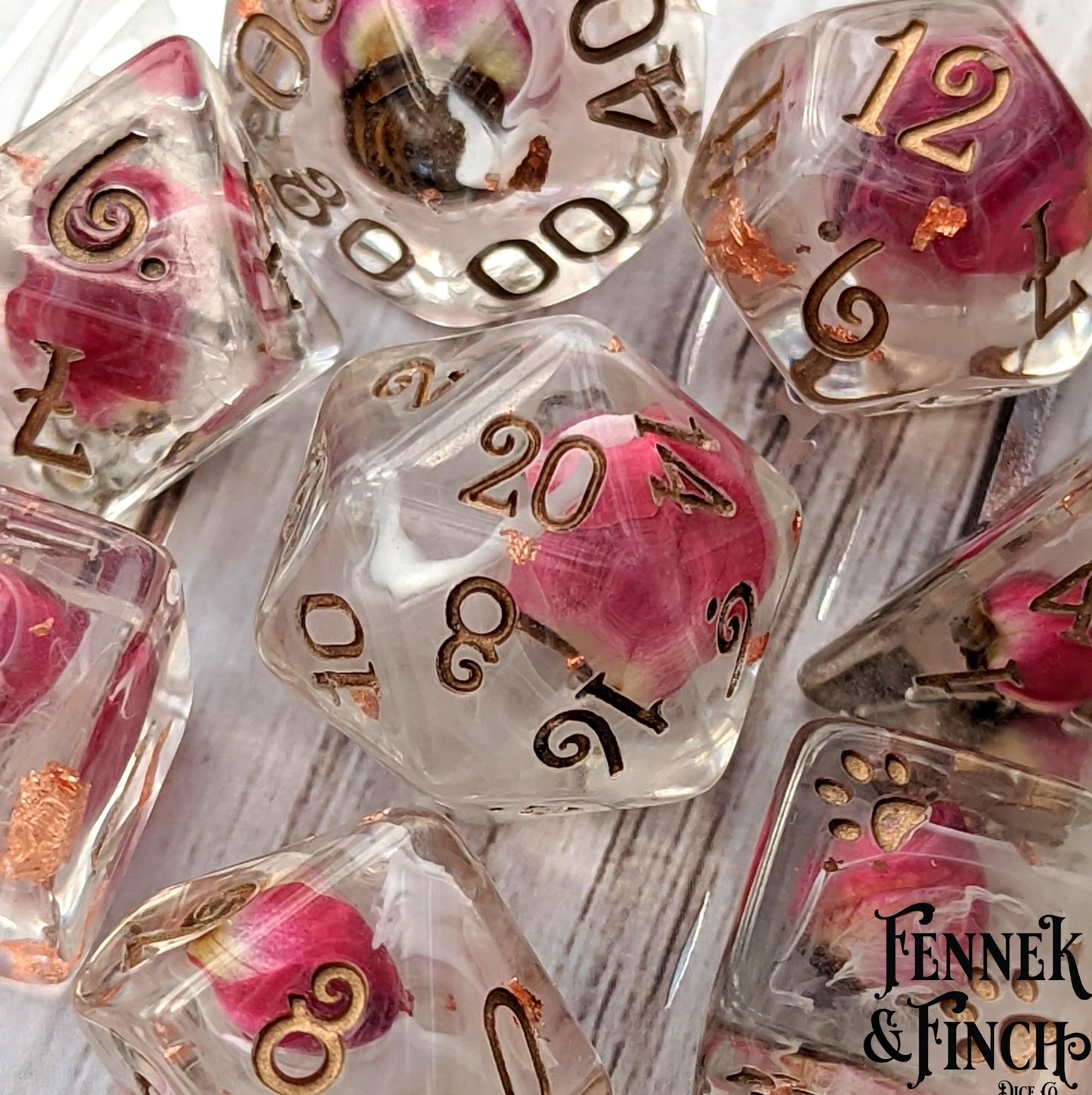 Whispering Rose Dice Set – 8 - Piece with Real Dried Roses | Fennek & Finch - Fennek and Finch