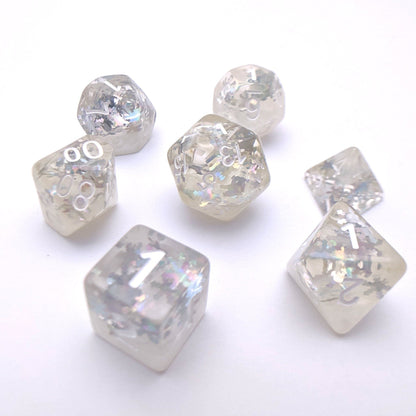 Winter Dice Set – 7-Piece Translucent Pearly White Holographic Snowflake Glitter Dice sets Fennek and Finch